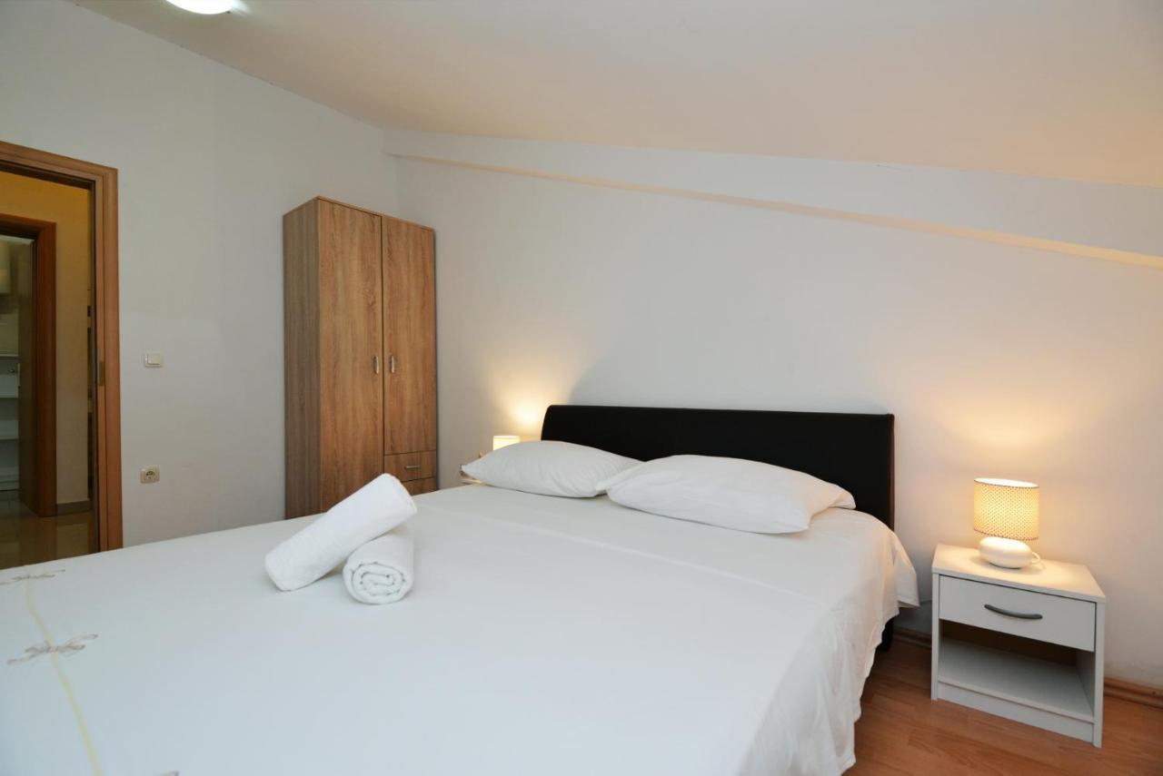 Apartmani Vedrana, มูร์แตร์ ภายนอก รูปภาพ