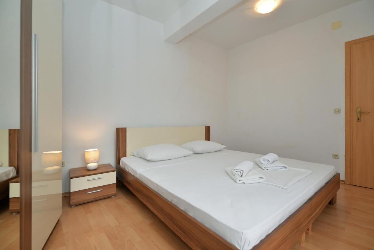 Apartmani Vedrana, มูร์แตร์ ภายนอก รูปภาพ
