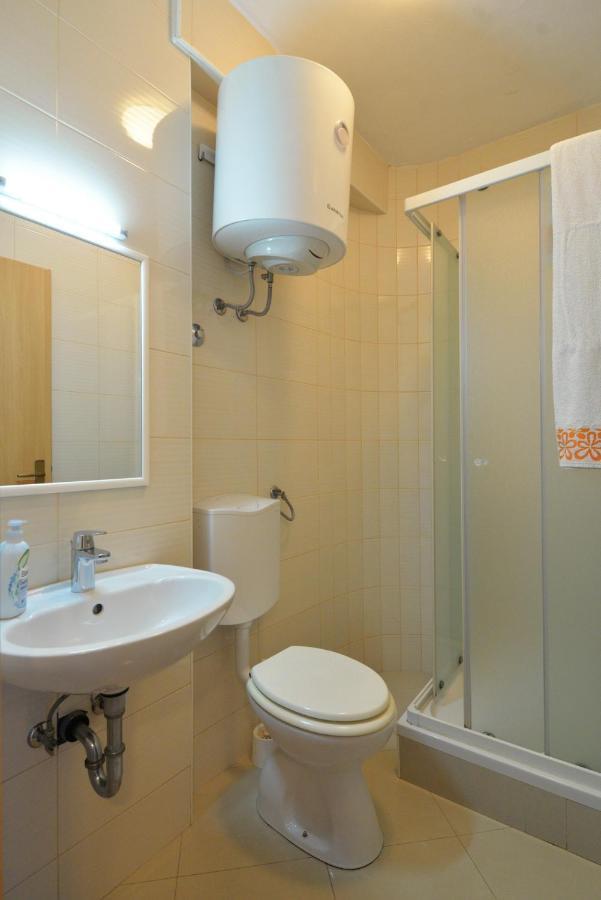 Apartmani Vedrana, มูร์แตร์ ภายนอก รูปภาพ