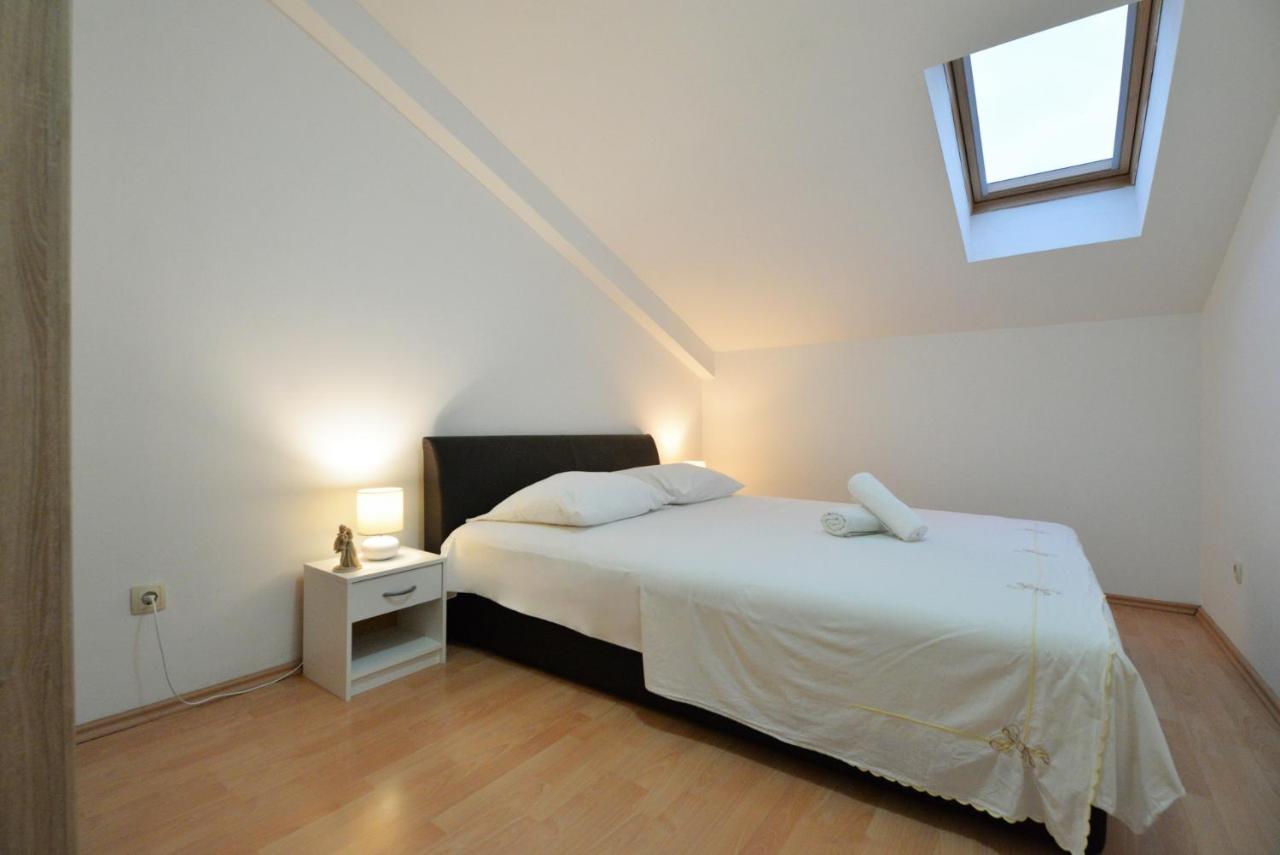Apartmani Vedrana, มูร์แตร์ ภายนอก รูปภาพ