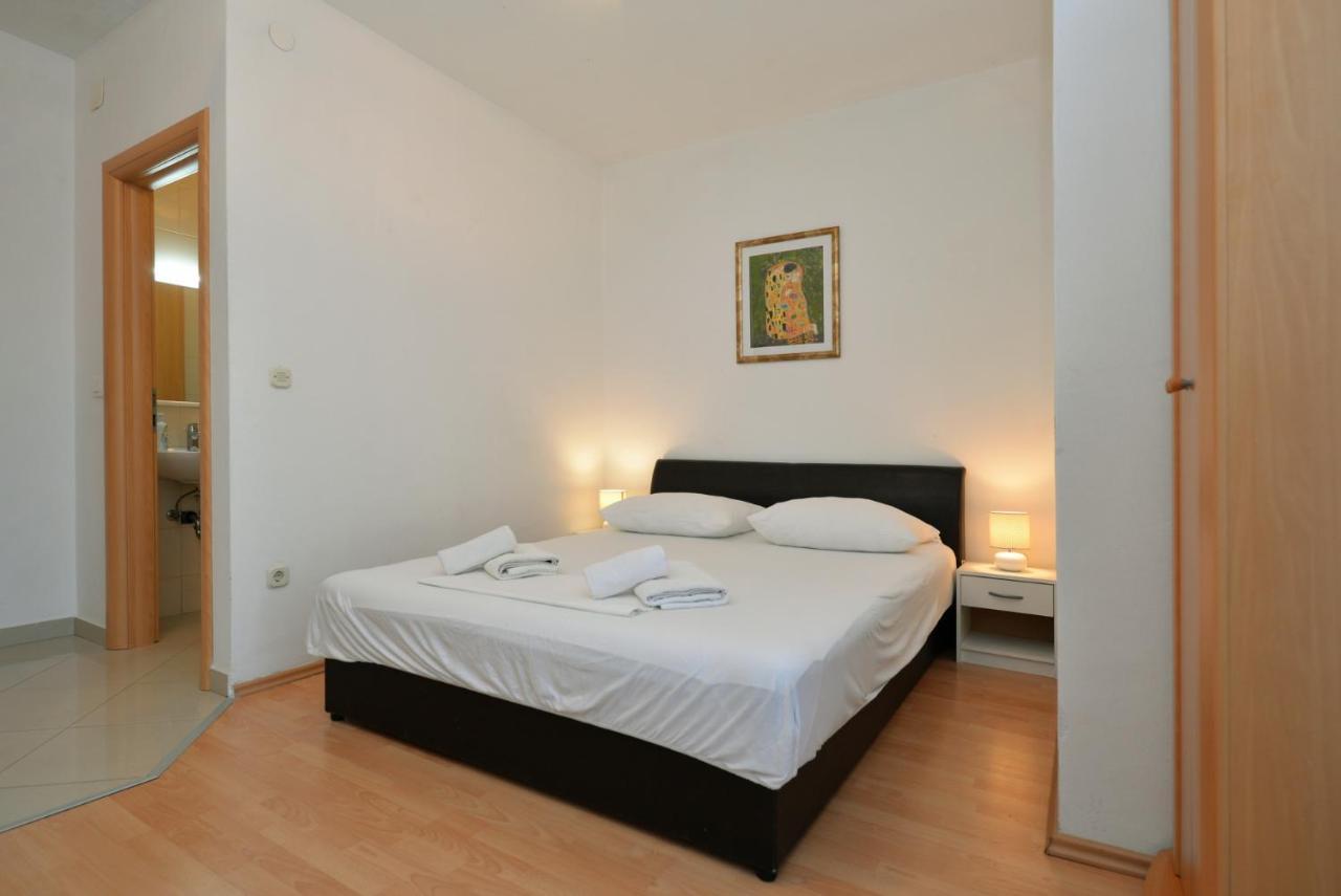 Apartmani Vedrana, มูร์แตร์ ภายนอก รูปภาพ