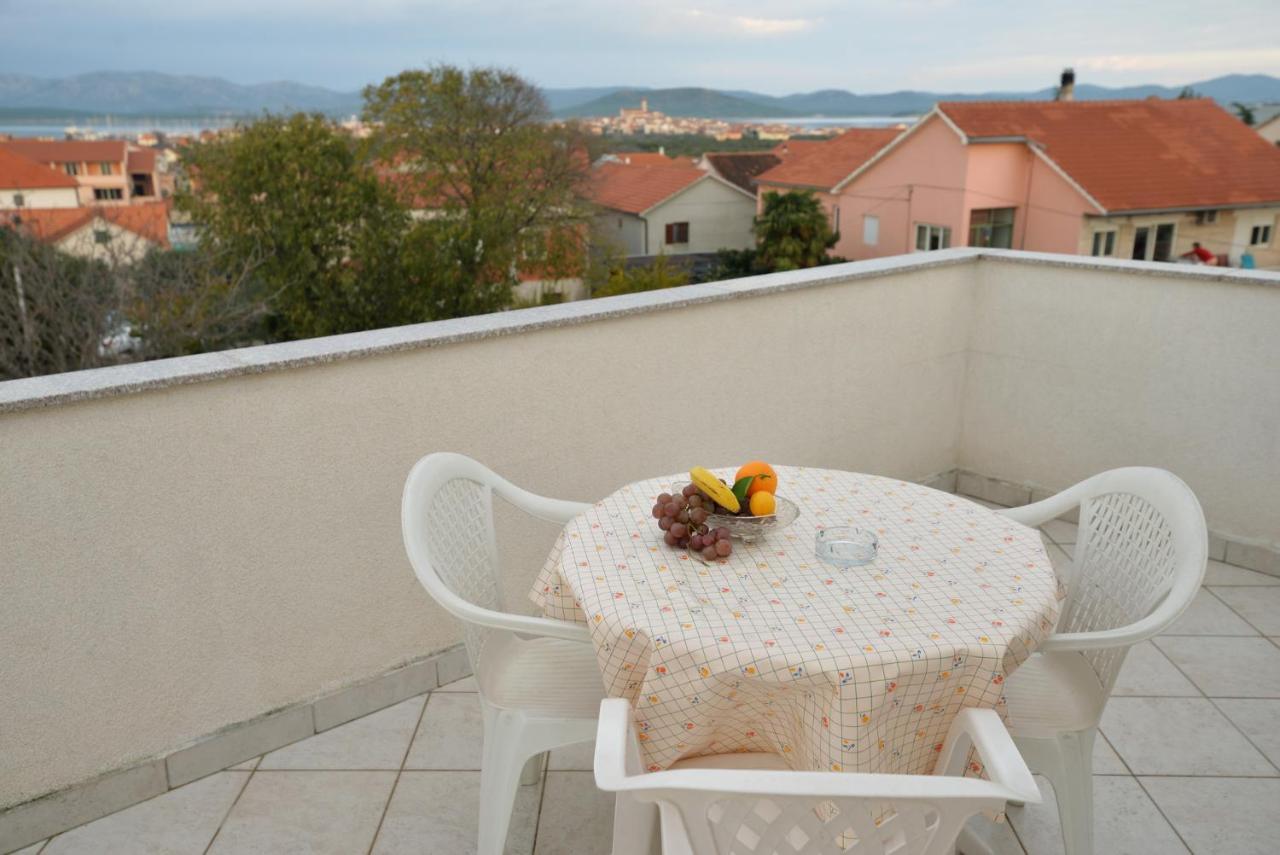 Apartmani Vedrana, มูร์แตร์ ภายนอก รูปภาพ
